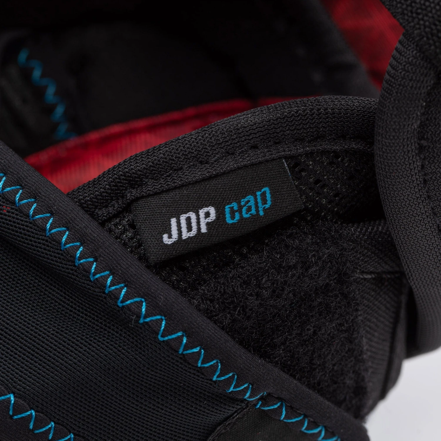 CCM Jetspeed FT6 Senior Hockey Elbow Pads 6 CCM Jetspeed FT6 Senior Hockey Elbow Pads - Image 4