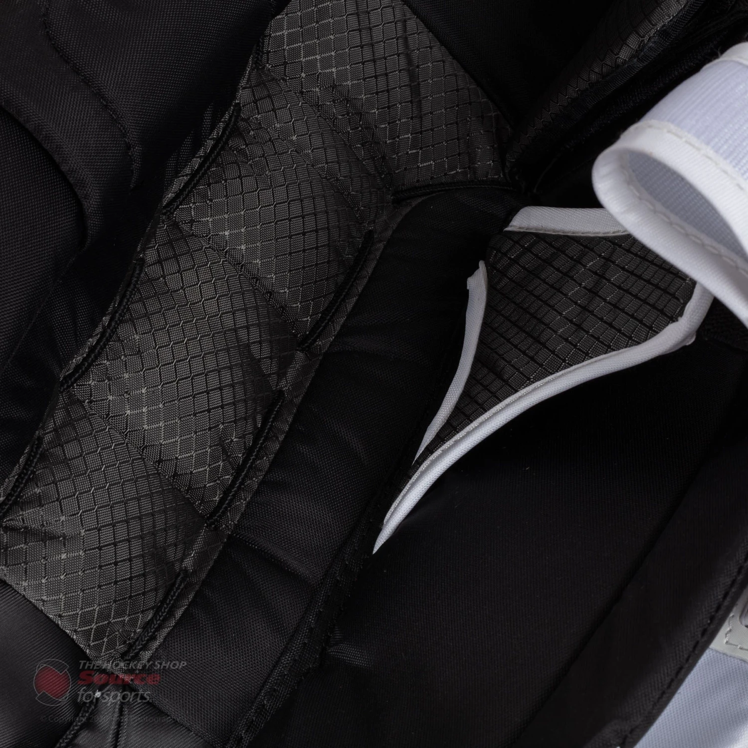 CCM Axis A1.5 Junior Goalie Leg Pads - Source Exclusive 13 CCM Axis A1.5 Junior Goalie Leg Pads - Source Exclusive - Image 11