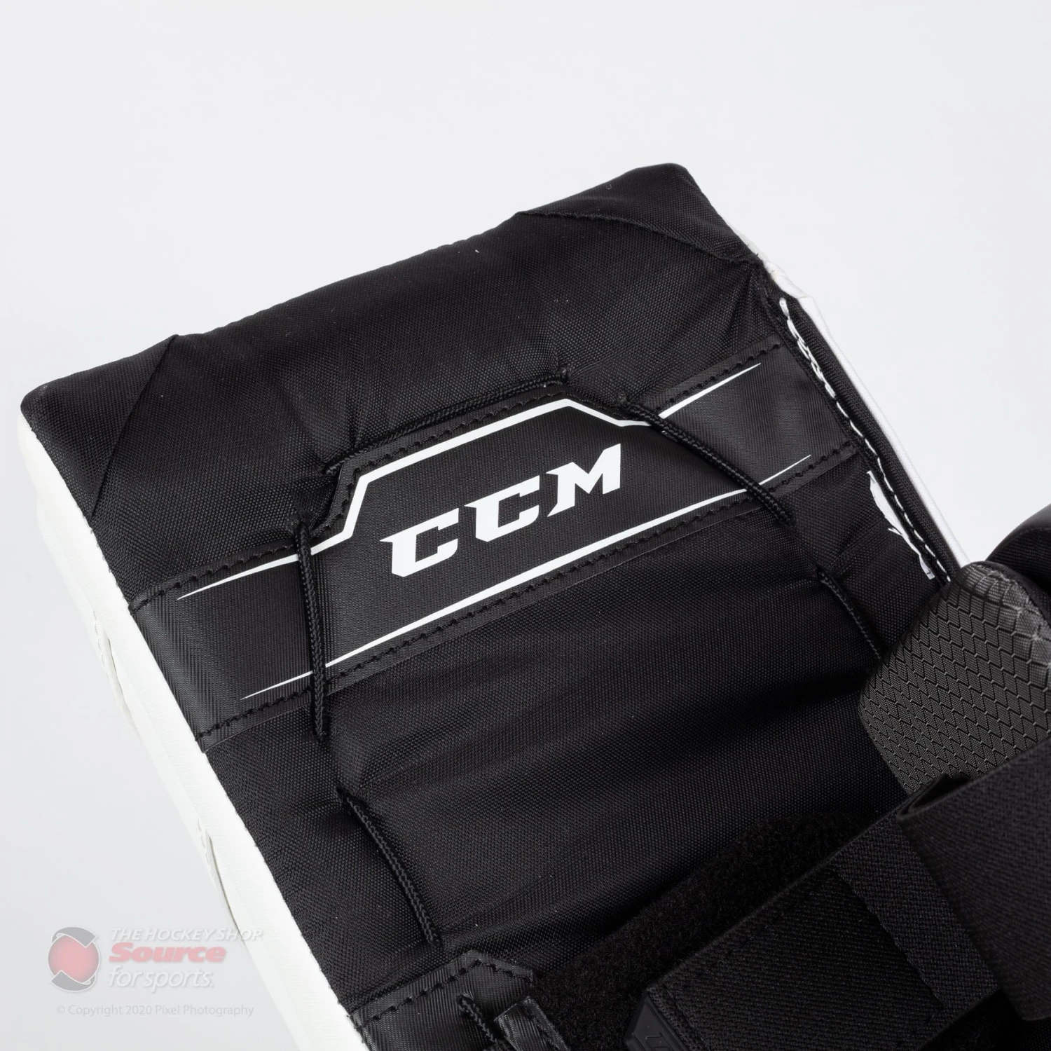 CCM Axis A1.5 Junior Goalie Leg Pads - Source Exclusive 9 CCM Axis A1.5 Junior Goalie Leg Pads - Source Exclusive - Image 7