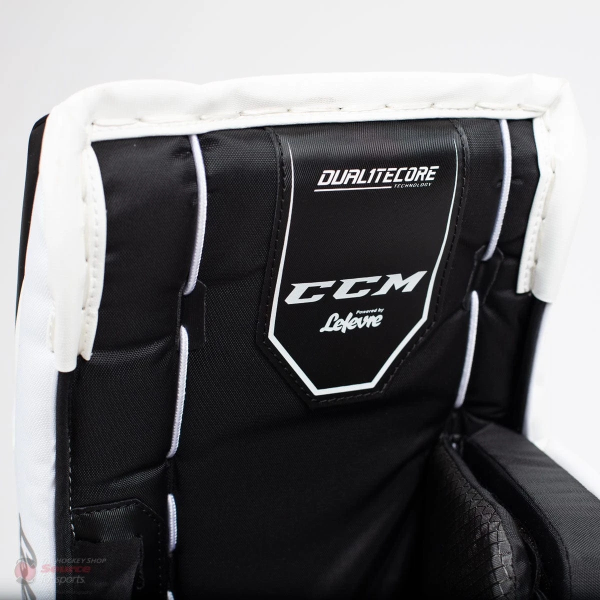 CCM Extreme Flex E4.5 Junior Goalie Leg Pads - Source Exclusive 9 CCM Extreme Flex E4.5 Junior Goalie Leg Pads - Source Exclusive - Image 7