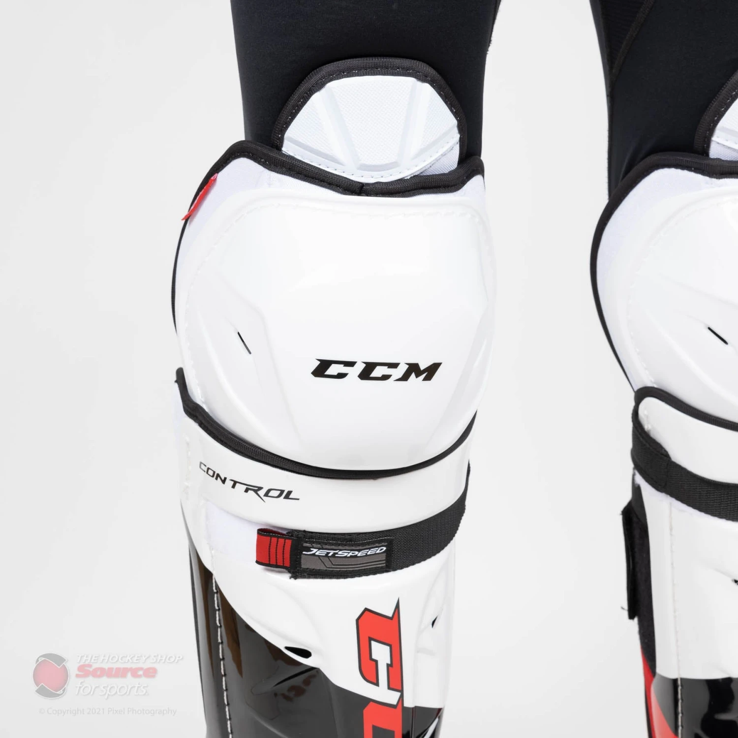 CCM Jetspeed Control Senior Hockey Shin Guards (2021) 5 CCM Jetspeed Control Senior Hockey Shin Guards (2021) - Image 3